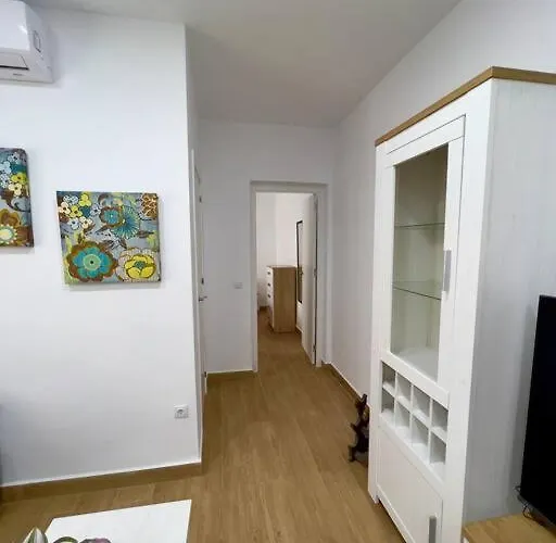 Rockside Residences Suites La Linea
